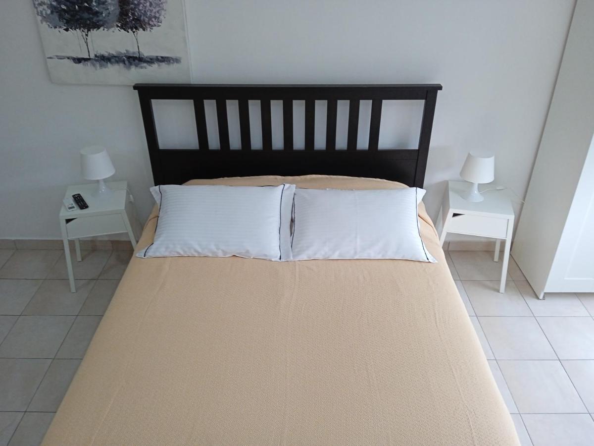 Dimitris Studio Apartment Ioannina Exterior photo